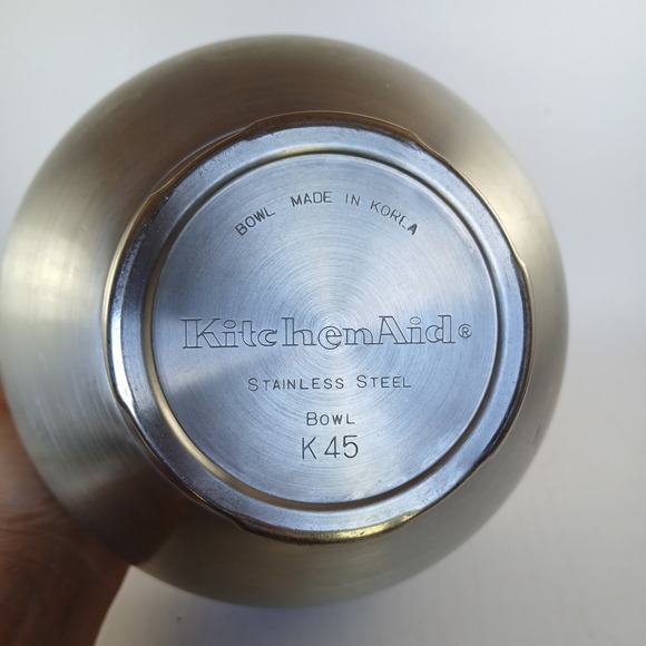 Kitchen Aid Original Mixing Bowl K45 Lock-Bottom 4.5 QT. Made in USA - Picture 2 of 7